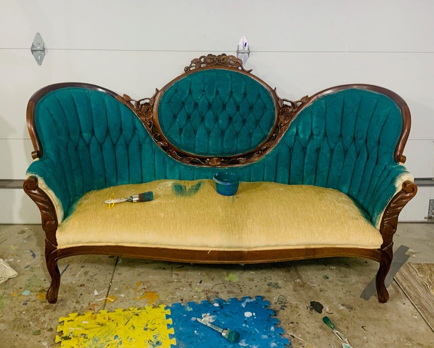 How to paint an upholstered sofa Leah Noell Design Co